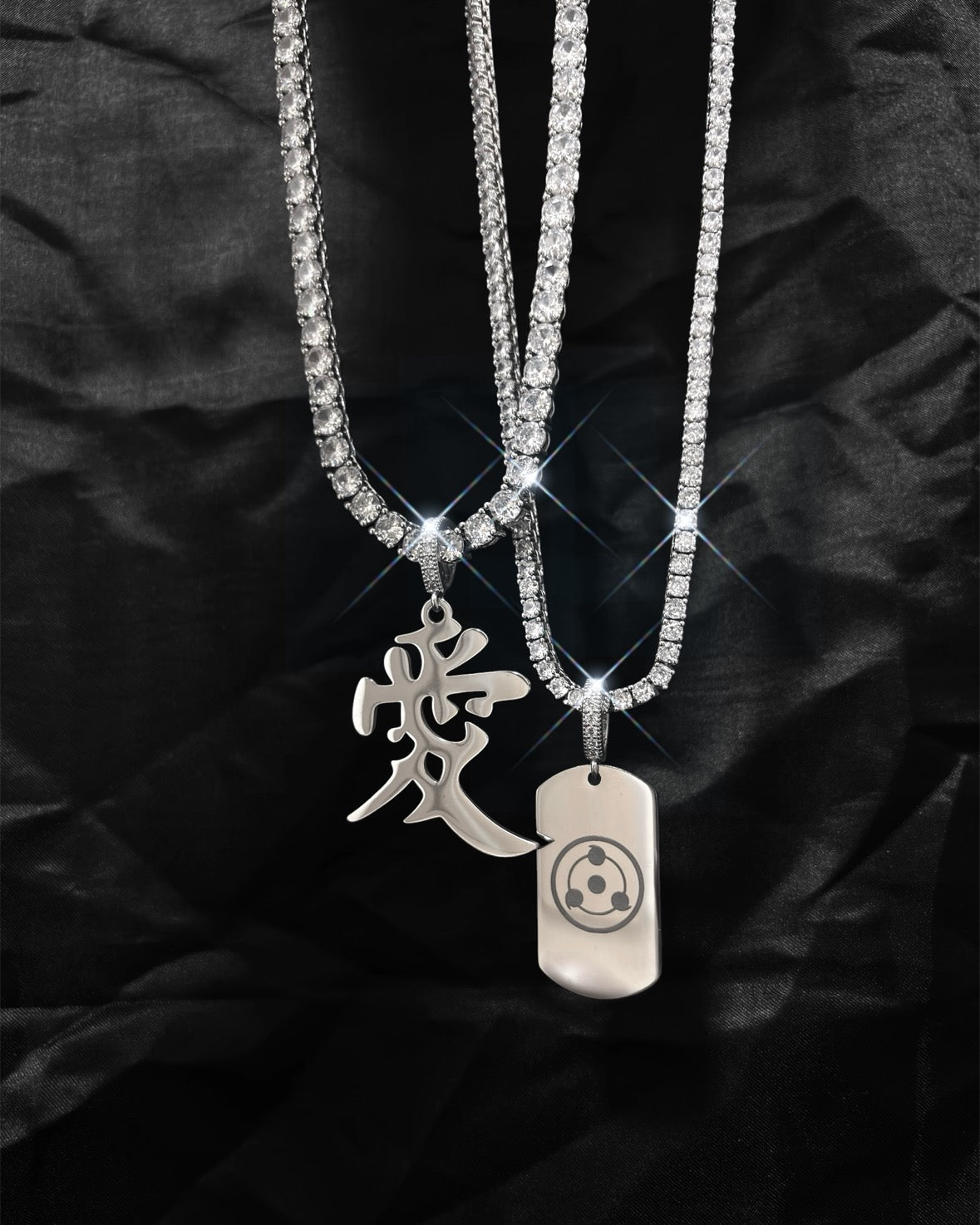 愛=LOVE PENDANT NECKLACE