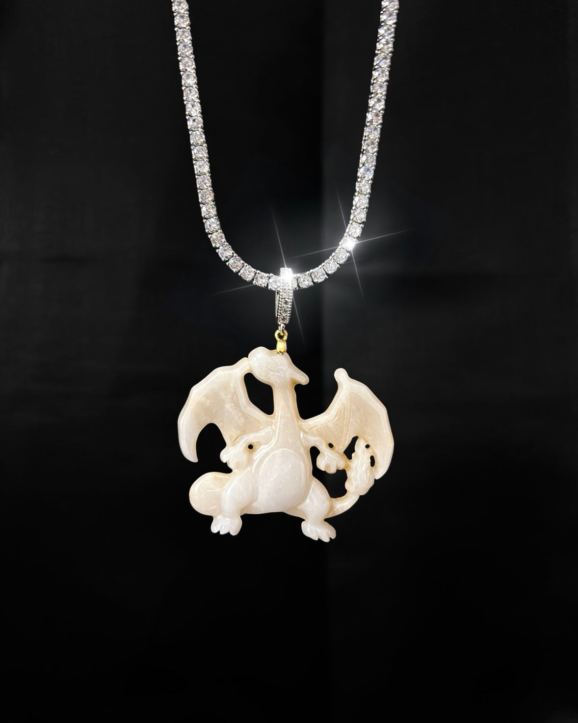 RIZA JADE PENDANT ICE NECKLACE